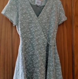 Wrap mini dress mint green with white pattern
